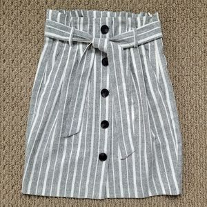 H&M Paper Bag Skirt Size 2